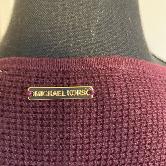 🆕🌟Michael Kors Deep Burgundy Knitted Sweater - Picture 5 of 8
